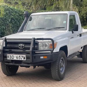 Toyota Land Cruiser 2009 in Kiambu, Nairobi, Nairobi County — Locally Used — photo 3 of 3