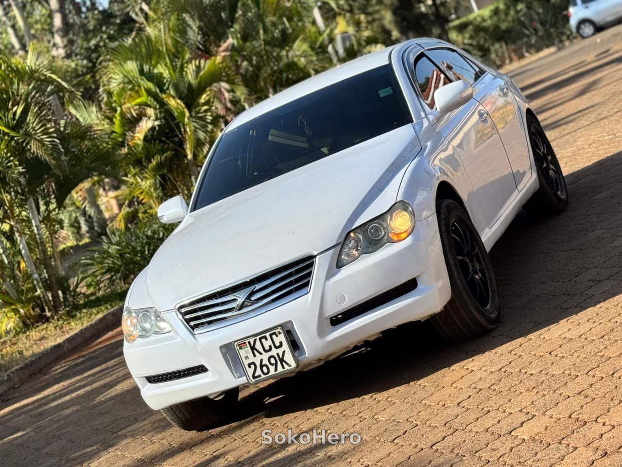 Toyota Mark X 2008 in Kiambu Road, Nairobi, Nairobi County — Locally Used listing — KES 820,000