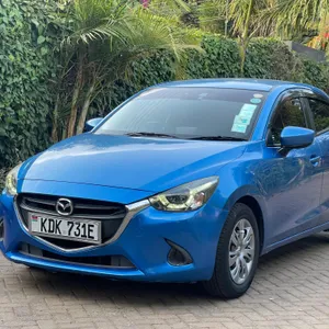 Mazda Demio 2015 in Kiambu Road, Nairobi, Nairobi County — Locally Used — photo 1 of 4