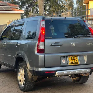 Honda CR-V 2006 in Kiambu Road , Nairobi, Nairobi County — Locally Used — photo 1 of 9