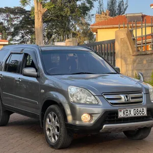 Honda CR-V 2006 in Kiambu Road , Nairobi, Nairobi County — Locally Used — photo 2 of 9