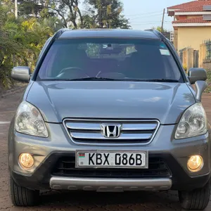 Honda CR-V 2006 in Kiambu Road , Nairobi, Nairobi County — Locally Used — photo 5 of 9