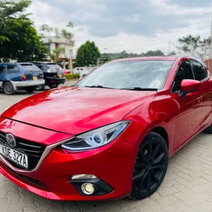 Mazda Axela 2014 — Locally Used — photo 8 of 10