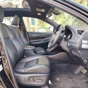 Toyota Harrier 2019 in Nairobi — Locally Used — photo 3 of 10