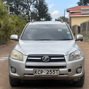 Toyota RAV4 2011 — Locally Used — photo 1 of 10
