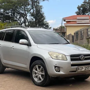 Toyota RAV4 2011 — Locally Used — photo 8 of 10