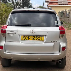 Toyota RAV4 2011 — Locally Used — photo 10 of 10