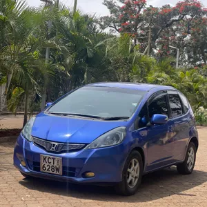 Honda Fit 2011 — Locally Used — photo 2 of 10