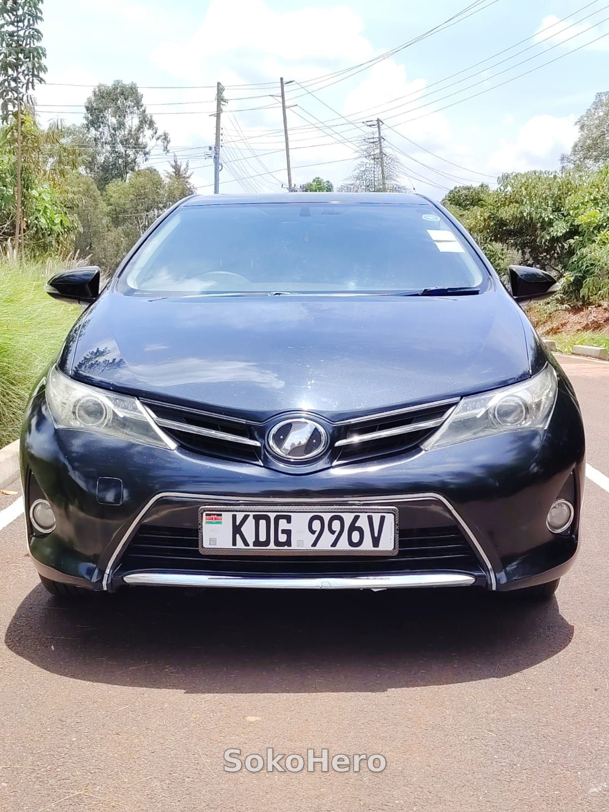 Toyota Auris 2014 — Locally Used listing — KES 1,300,000