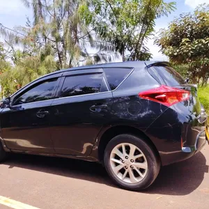 Toyota Auris 2014 — Locally Used — photo 2 of 10