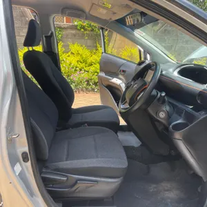 Toyota Sienta 2014 — Locally Used — photo 8 of 10